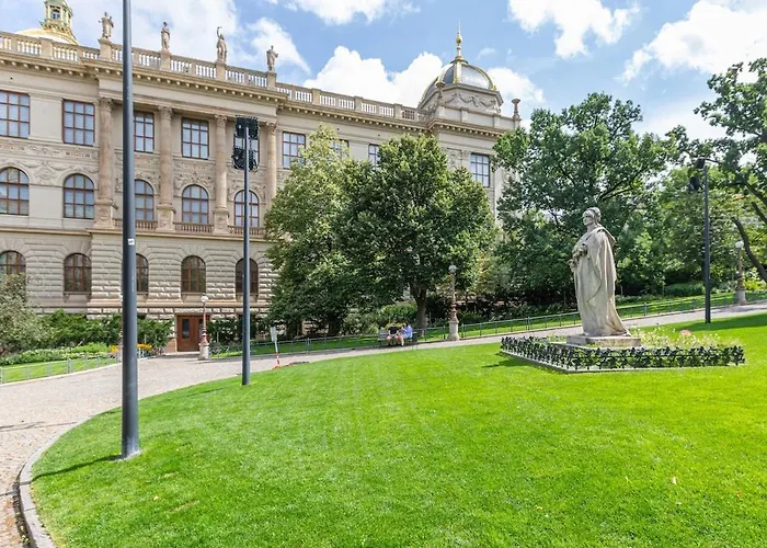 Διαμέρισμα Entire Unit Next To Wenceslas Square Πράγα