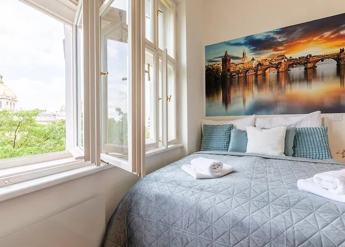Entire Unit Next To Wenceslas Square Apartman